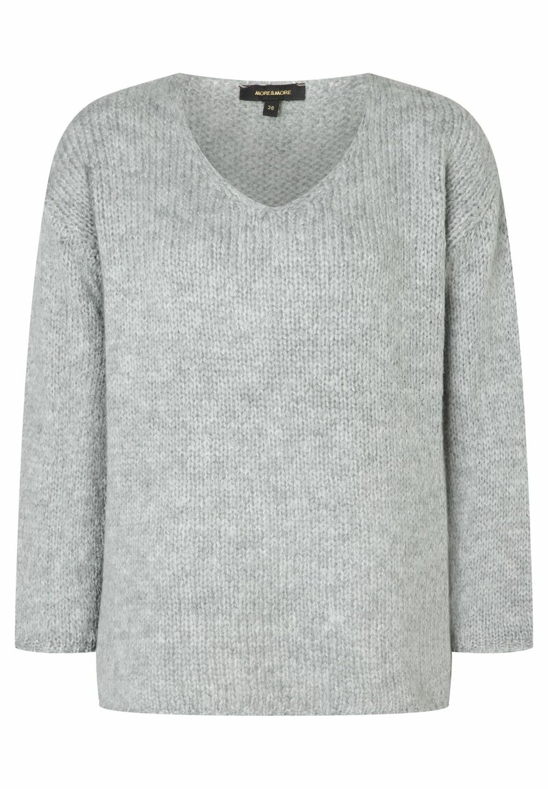 More & More Sweter