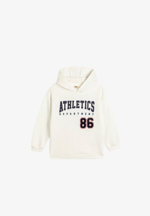 Hvid hættebluse med teksten "ATHLETICS DEPARTMENT" i marineblå og tallet "86" i fed rød. Glat tekstur, lange ærmer.