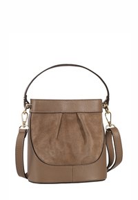 Sac à main en cuir tan de forme arrondie, avec un devant plissé, une surface texturée, une bandoulière fine et des accents en métal doré.