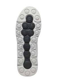 La suola della scarpa presenta una gomma bianca e nera texturizzata con protuberanze circolari e fori di drenaggio per una maggiore traspirabilità e aderenza.
