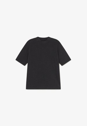 Zwarte korte mouwen t-shirt gemaakt van zachte katoen. Heeft een ronde hals en een ontspannen pasvorm zonder zichtbare patronen of accenten.