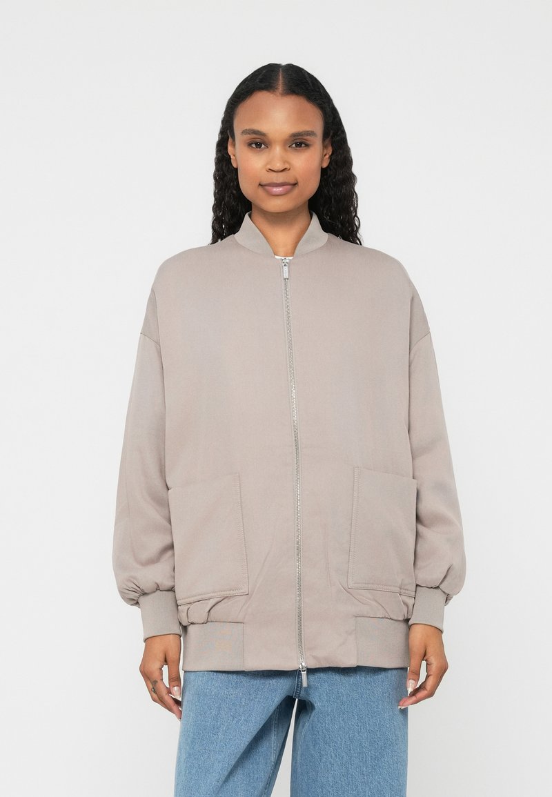 Armani Exchange Bomberjacks zandkleur