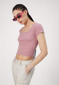 Hollister Co. SQUARE - Basic póló - nostalgia rose