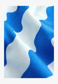 Non sélectionné, blue/white stripes