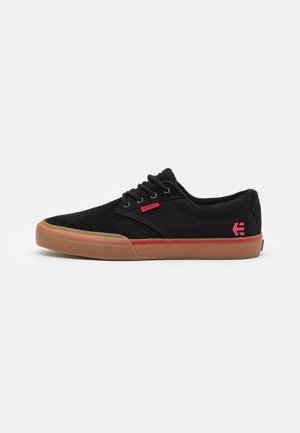 JAMESON - Zapatillas skate - black/red