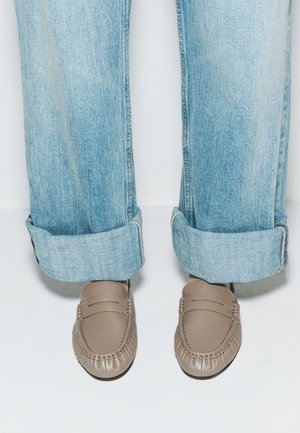 THE SET, REGULAR FIT - PREMIUM BACKLESS LOAFERS  - Chaussons - grey