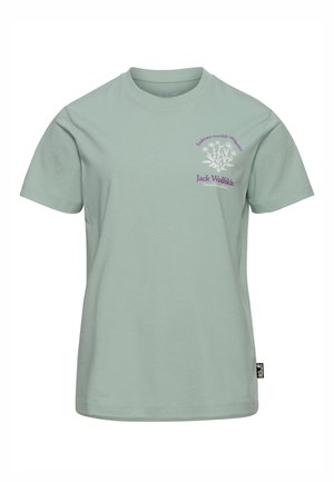 Minzgrünes Baumwoll-T-Shirt mit kurzen Ärmeln, vorne mit einem Logo in Lila und Weiß, und einem gerade geschnittenen Saum.