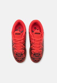 JAKO J-SI TAKE UNISEX - Botines de fútbol sala - fiery red/jet black
