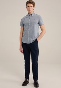 WE Fashion THE KNITTED - Camisa - blue