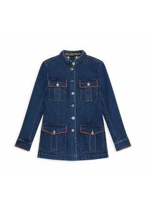 Denim jacket in dark blue with a stand collar, button closure, and four front pockets featuring contrasting orange stitching.