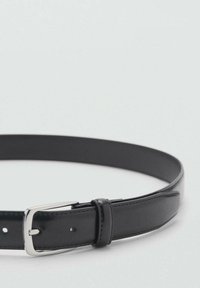Mango Bælter - black