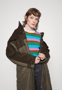 Gestuz VALERI COAT - Casaco clássico - dark olive