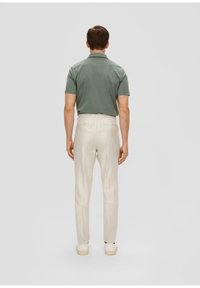 s.Oliver BLACK LABEL Trousers - off-white