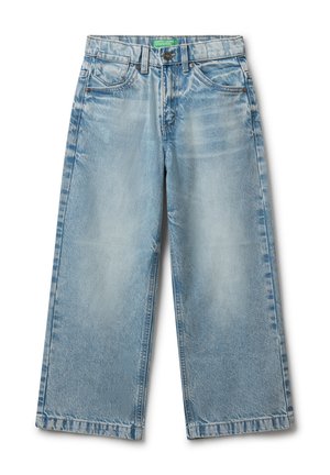 Jean large bleu clair en denim, avec une finition décolorée, cinq poches et une fermeture à bouton à la taille.