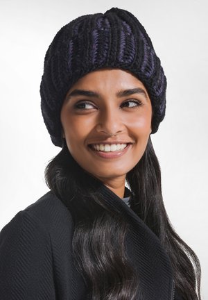Deha, Bonnet - black