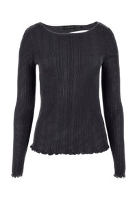 Maglione nero a coste con maniche lunghe, scollatura a barca e orlo grezzo. Realizzato in tessuto testurizzato, presenta un sottile dettaglio a taglio sul colletto.