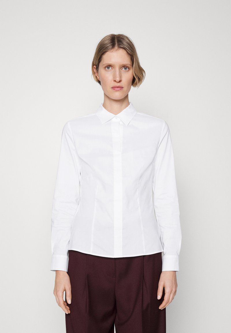 Chemisier Blanc – Occasion En Très Bon état, Vêtement Femme Classique