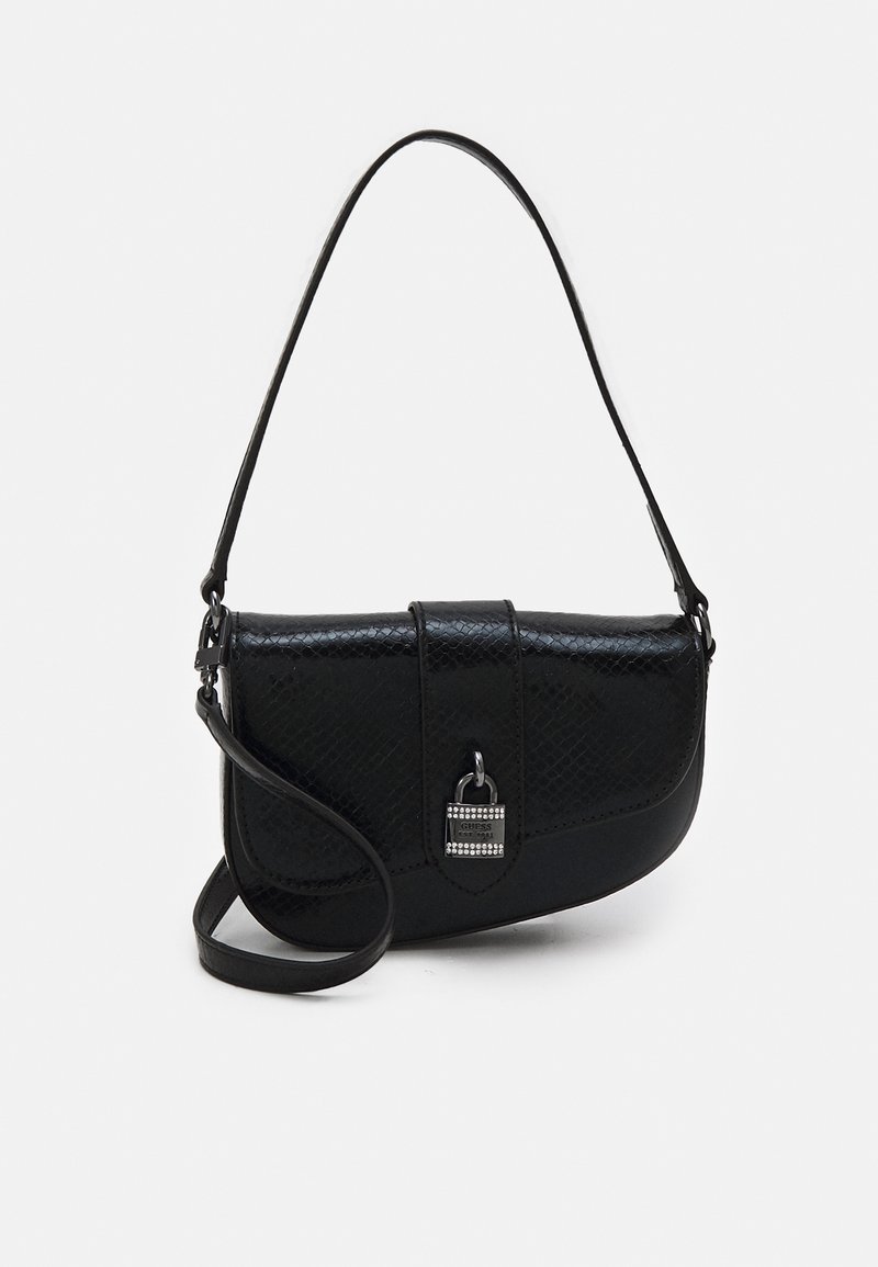 guess dream flap black