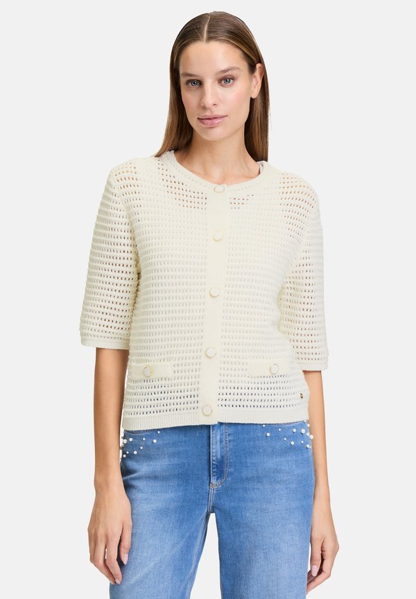 SOMMER-MIT KNOPFLEISTE - Strickjacke - rohweiß