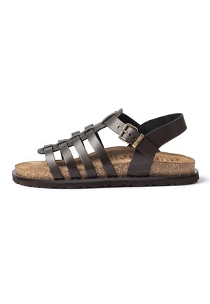 Donkerbruine leren sandaal met meerdere bandjes, verstelbare metalen gesp, kurken voetbed en rubberen zool, zijaanzicht.