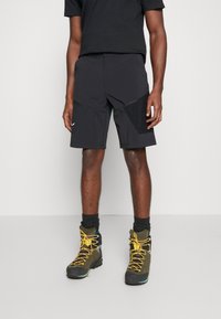 Salewa - PEDROC CARGO - Outdoor shorts - black out Thumbnail Image 1