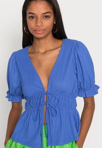 Gina Tricot DAISY - Blusa - amparo blue