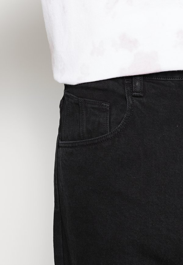 BILLOW - Loose Jeans4