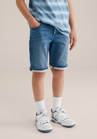 WE Fashion BLUE RIDGE - Džinsiniai šortai - navy blue