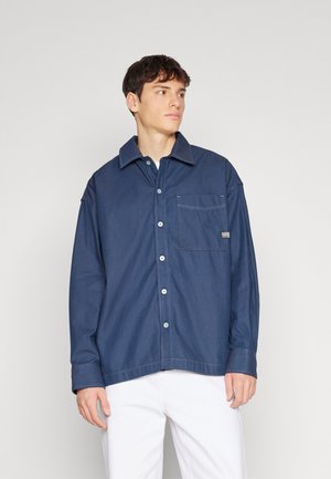 BOXY FIT OVERSHIRT - Marškiniai - raw denim