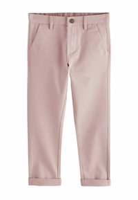 Lichtroze chino's met een middelhoge taille, twee zijzakken en opgerolde cuffs met een klein bruin knoopdetail. Effen stofstructuur.