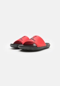 Jordan JUMPMAN SLIDE - Matalakantaiset pistokkaat - university red/black