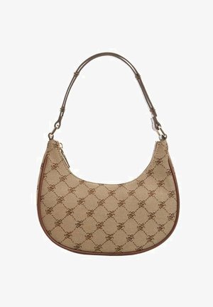 Beige Stoffhandtasche mit einer geschwungenen Silhouette, die ein Muster in dunkleren Farben sowie eine braune Lederverzierung und -tragegurt aufweist.