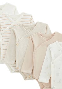 Cinq bodies pour bébés à manches longues en coton doux, présentant des couleurs neutres, des motifs rayés et des imprimés d'animaux avec des fermetures à pression.