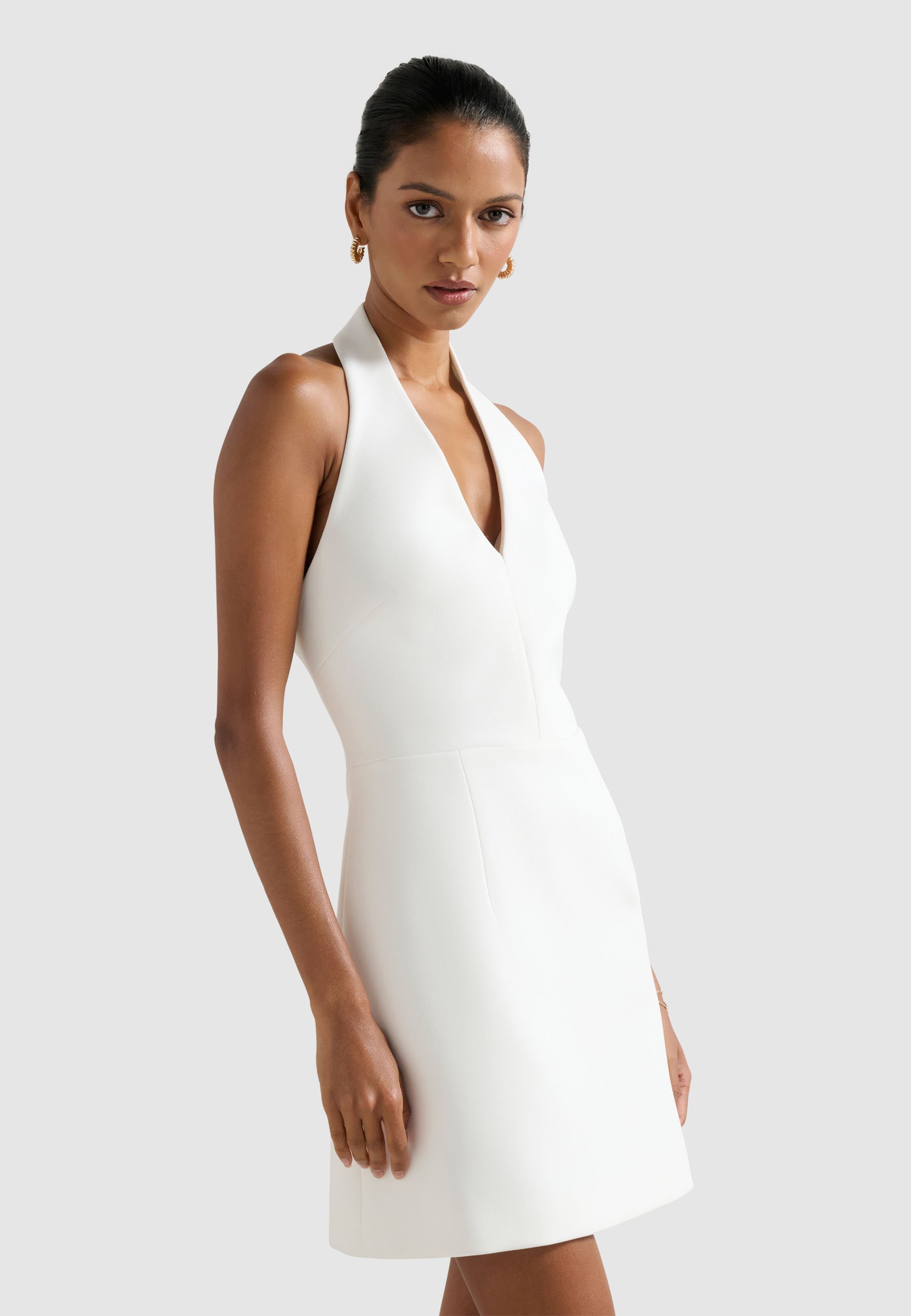 Forever New Petite RICKI HALTER HOOK AND EYE MINI - Cocktail dress