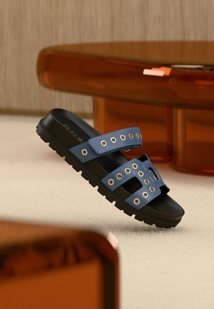 FASHIE - Šľapky - blue