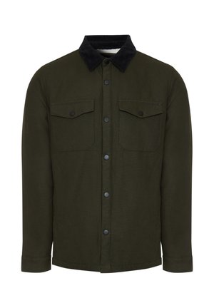 Veste en shirt vert olive fabriquée en tissu durable, avec un col en velours côtelé noir, deux poches poitrine et une fermeture à boutons sur le devant.