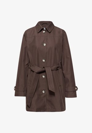 Ruskea polvipituinen trenssitakki, jossa on vyötärövyö, nappikiinnitys edessä, kaulus ja napilliset hihansuut.