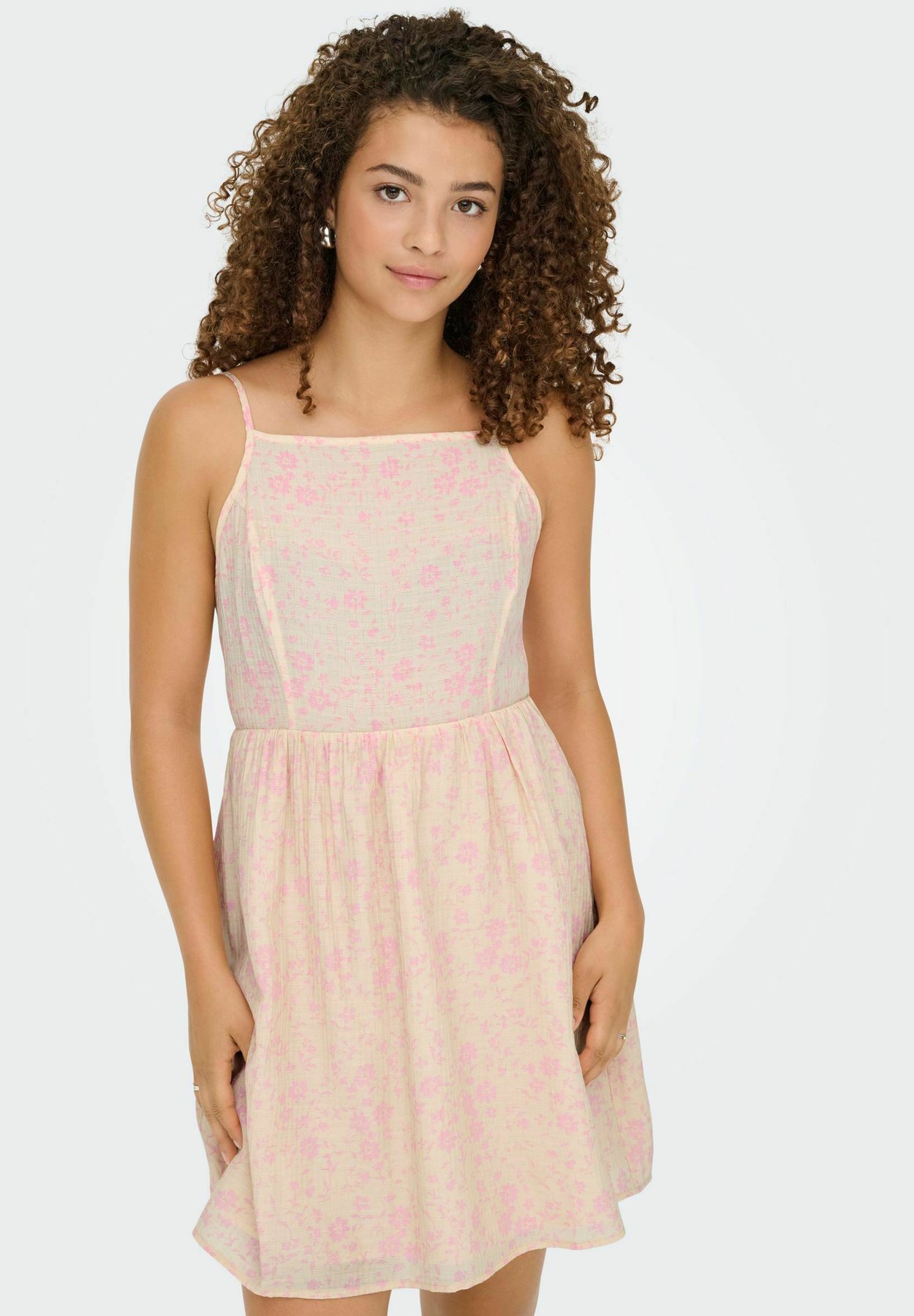 ONLELOISE Short