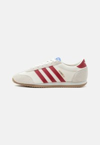 Geselecteerd, off white/team victory red/alumina