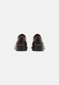 ALDO DONALD - Elegantné šnurovačky - dark brown