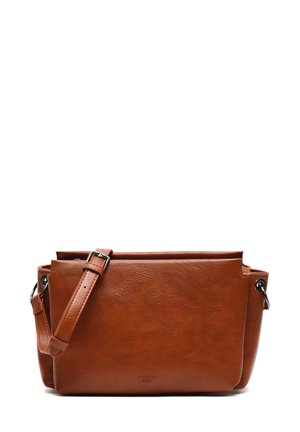 Sac à épaule en cuir synthétique marron avec une finition texturée, strap réglable et deux compartiments de rangement. Marque discrète en relief.