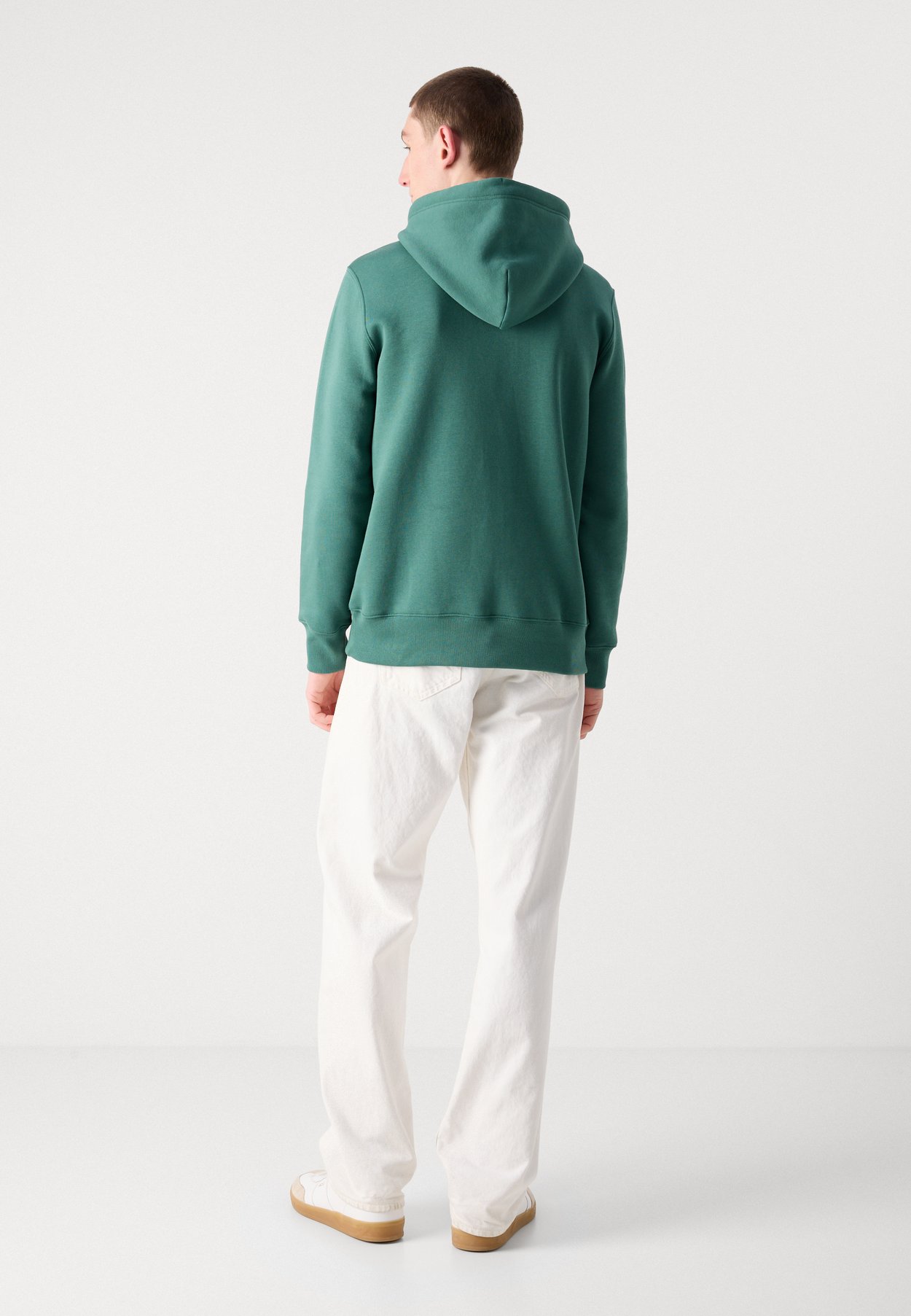 GRAPHIC HOODIE