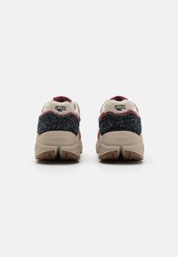 HI-TEC HTS74 SHADOW UNISEX - Tenisice - madder brown/pelican/black beauty