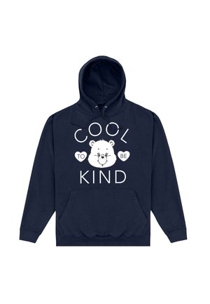 Granatowy hoodie z kapturem na sznurki, przednią kieszenią oraz graficznym wzorem przedstawiającym niedźwiedzia i tekst: "FAJNE JEST BYĆ MIŁYM". Miękka tekstura tkaniny.