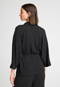 Next TEXTURED - Blūze - black