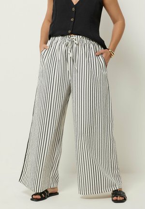 Yours Clothing, WIDE, biały
