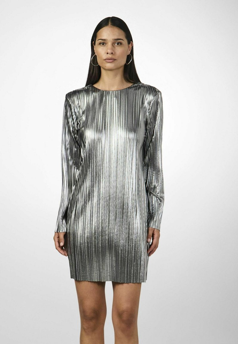 YAS YASREGINA - Cocktailkleid/festliches Kleid - silver