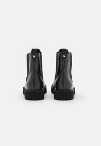 Even&Odd Wide Fit Botas clássicas de cano curto - black