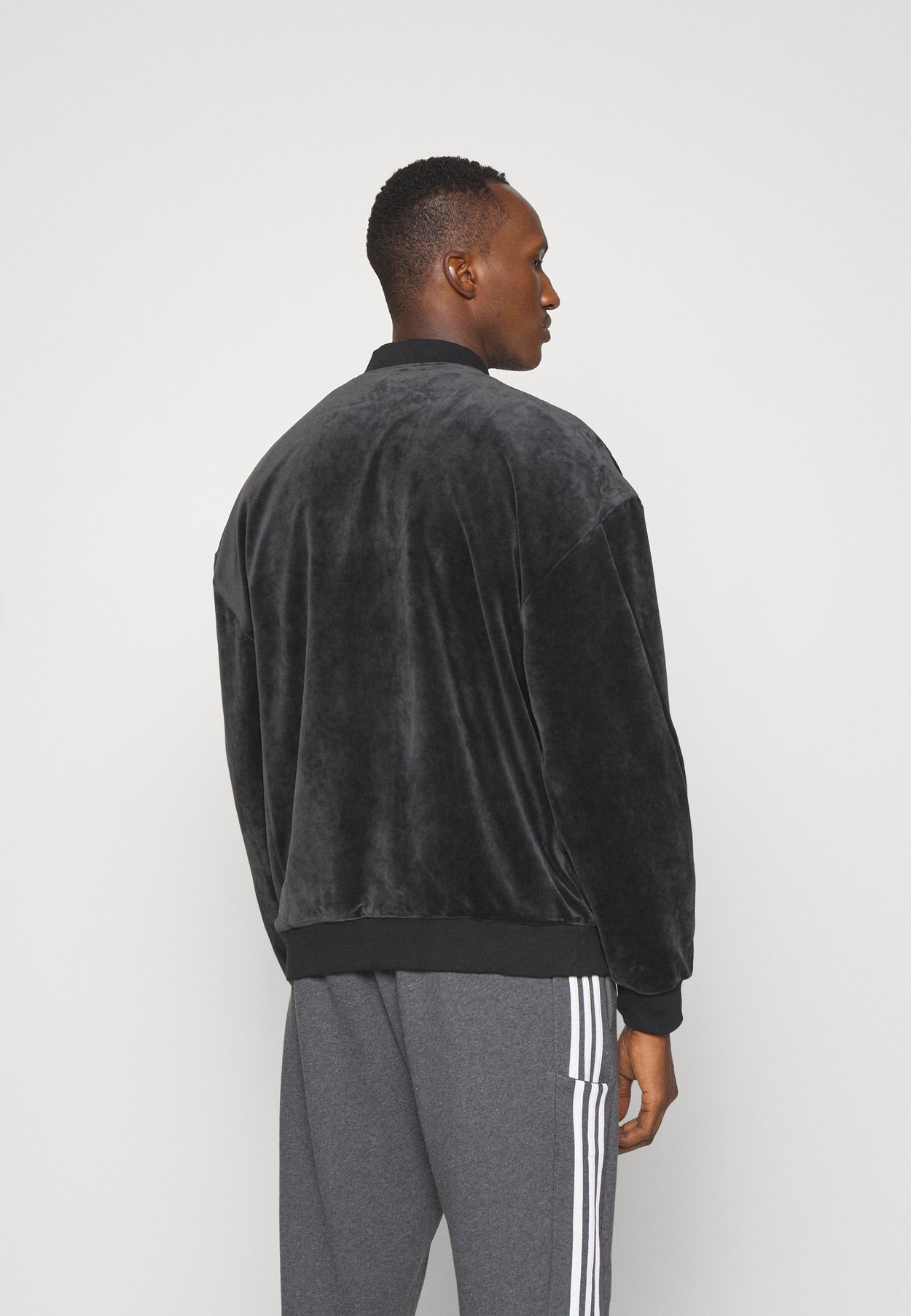 EMBOSSED REVERSIBLE