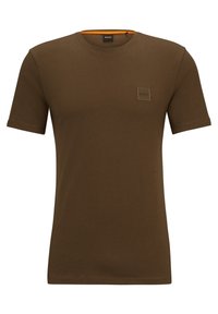 Unselected, dark green